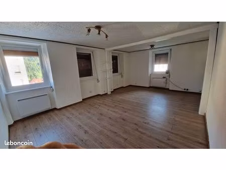 appartement f3 de 63m2  proche toutes commodités