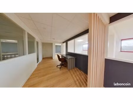 bureaux 148 m² trelins