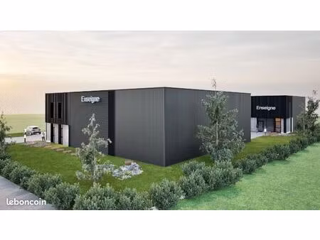 local d'activité 1 378 m²