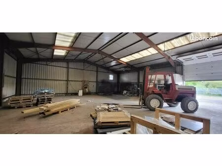 local 220 m² muzillac