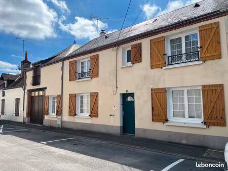 maison de ville 6 pièces 145 m2 et garage + 60 m2