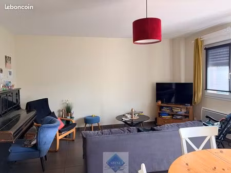 maison de ville 4 pièces 83 m²