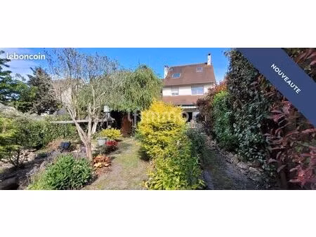 maison 6 pièces 138 m²