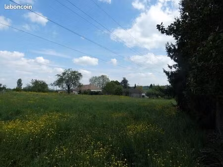 terrain 2113 m² saint-junien