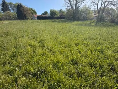 terrain 1847 m² châteauponsac