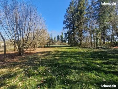 terrain 1 100 m² etrepagny