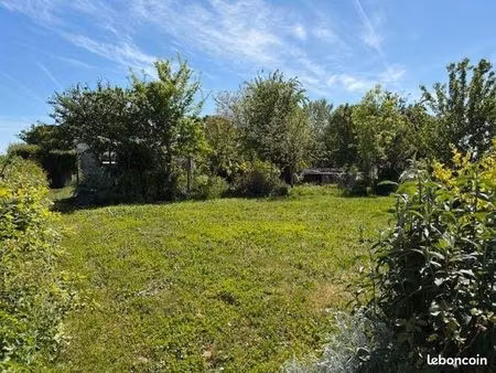 terrain 867 m² saillat-sur-vienne