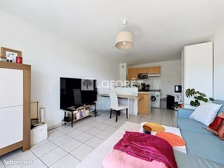appartement 3 pièces 55 m²