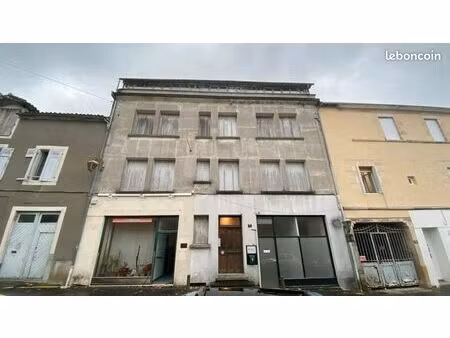 immeuble 367 m² thiviers