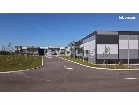 local d'activité 10 329 m²