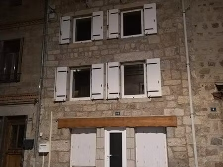 maison de village avec garage et jardin