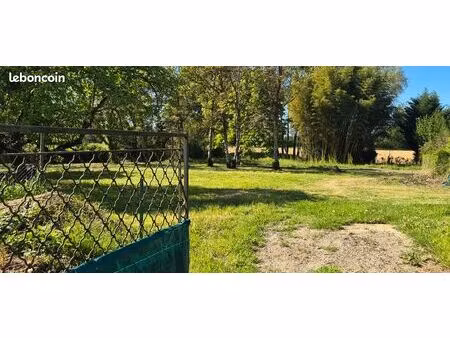 ◊ terrain 2000 m² arboré + mare – calme absolu – marciac