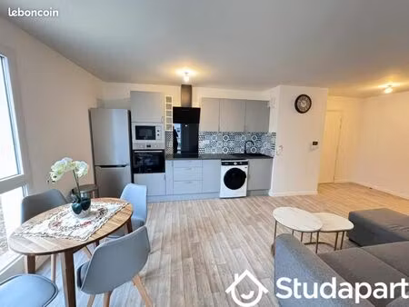 chambre 1 pièce 10 m²