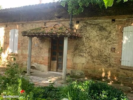maison gersoise à rénover + appartement habitable + hangar sur 2 hectares