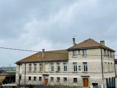 vente immeuble 1.000 m varennes-sur-seine (77130) 850.000 euros