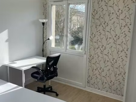 chambre 1 pièce 24 m²