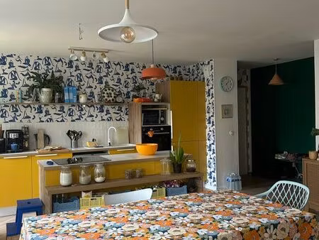charmant t3 entièrement rénové – 75 m² – quartier calme