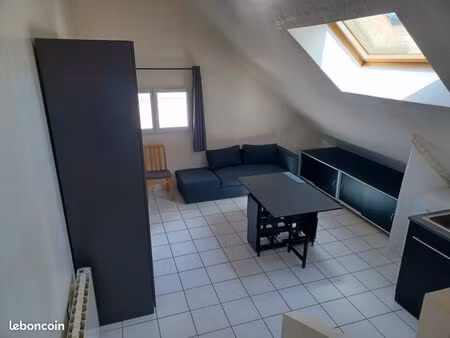 studio meublé 16 m² (25 m² sol) – parking sécurisé – calme – triel-sur-seine sud