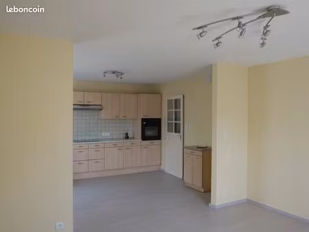 t 2 5 - valentigney centre - 65 m²