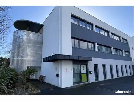 bureaux 160 m²