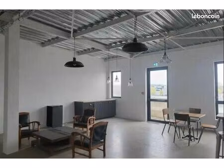 bureaux 189 m²