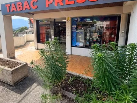 à vendre tabac / presse / loto - claix (38640)