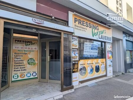 local commercial 49 m² seyssinet-pariset