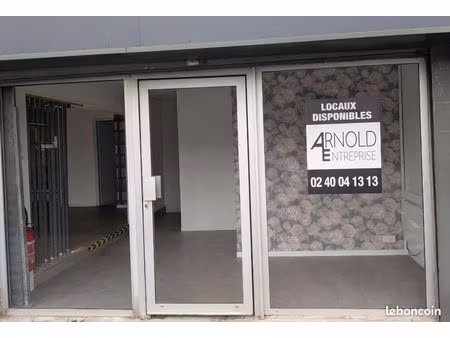 local commercial 68 m²