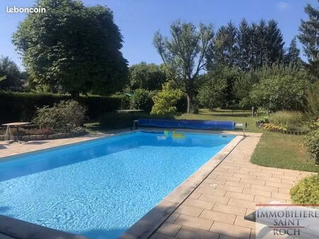 maison 6 pièces 140 m²