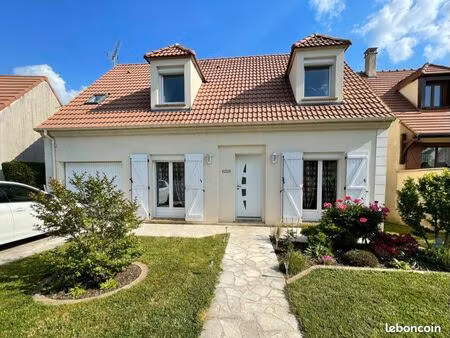 maison 5 pièces • 129 m² • chevry cossigny