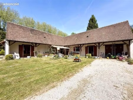 maison 5 pièces 162 m²