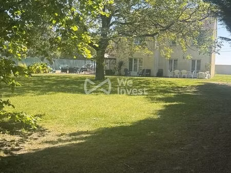 maison 8 pièces 180 m²