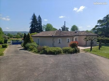 maison 5 pièces 156 m²