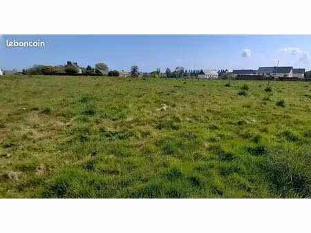 opportunité à saisir / terrain de 2400m2 à romans sur isère