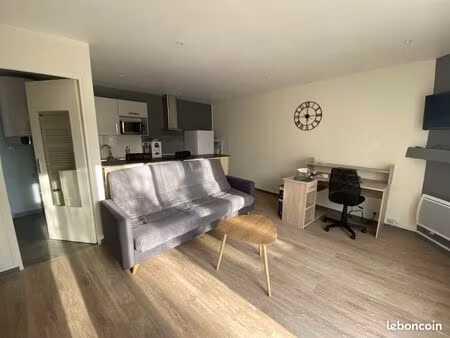 immeuble 5 pièces 103 m²