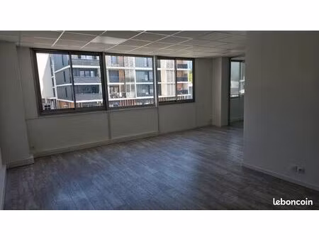 bureaux 61 m² crolles crolles – centre hermes