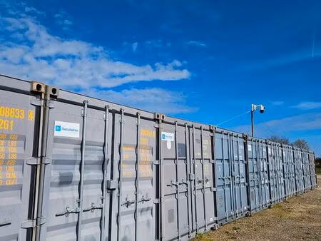 garde-meubles / box / stockage / hivernage