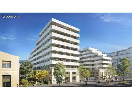 local commercial 80 m²