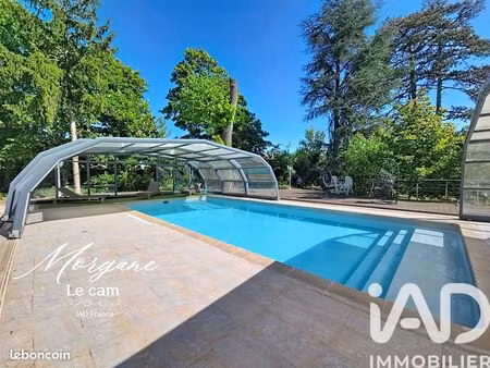 chateau 18 pièces 560 m²