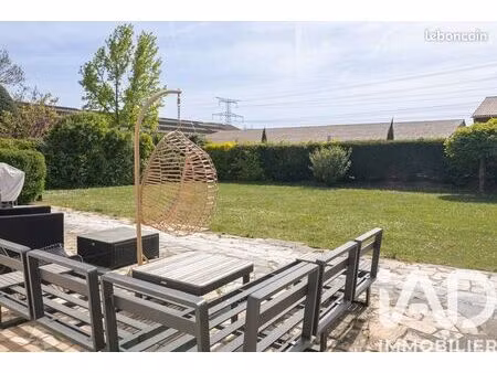 maison familiale 5 pièces 151 m²