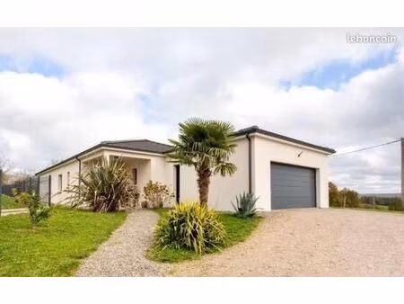 maison 6 pièces 139 m2
