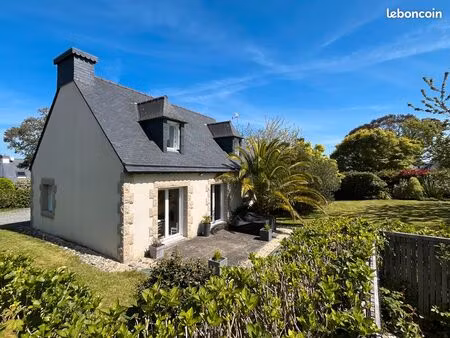maison t5 de 109 m² saint-quay-perros