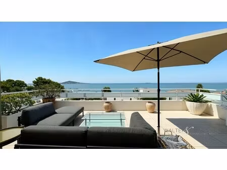 appartement de luxe à vendre dans le quartier couronne periurbaine