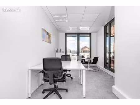 bureau privé à louer pour 2 personnes à montevrain gare val d'europe