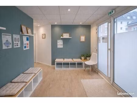 cabinet / bureau à louer – psychologue  professions libérales – 11 et 16 m²