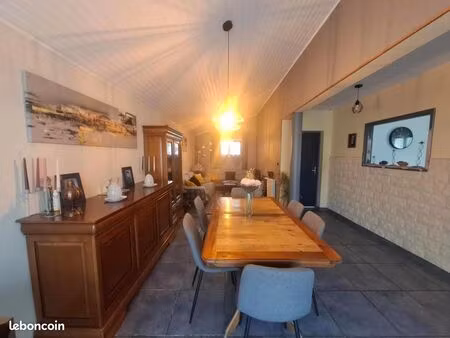 maison 6 pièces 140 m²