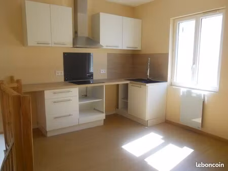 logement à louer saint-genest-d'ambière