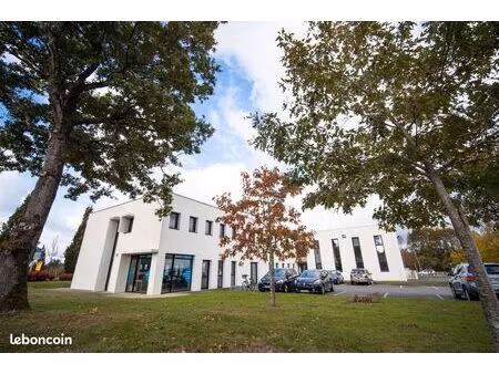 bureaux à louer au val coric (guer)  en bordure de l'axe rennes-lorient pour activité tert