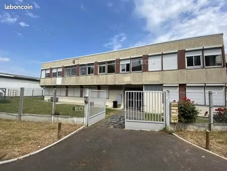 bureau 202 m²