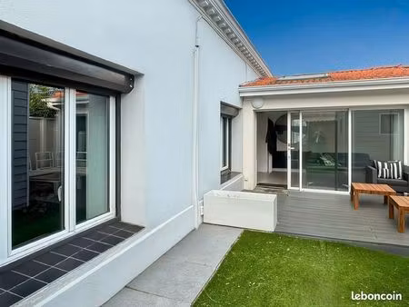 maison 5 pièces 136 m²